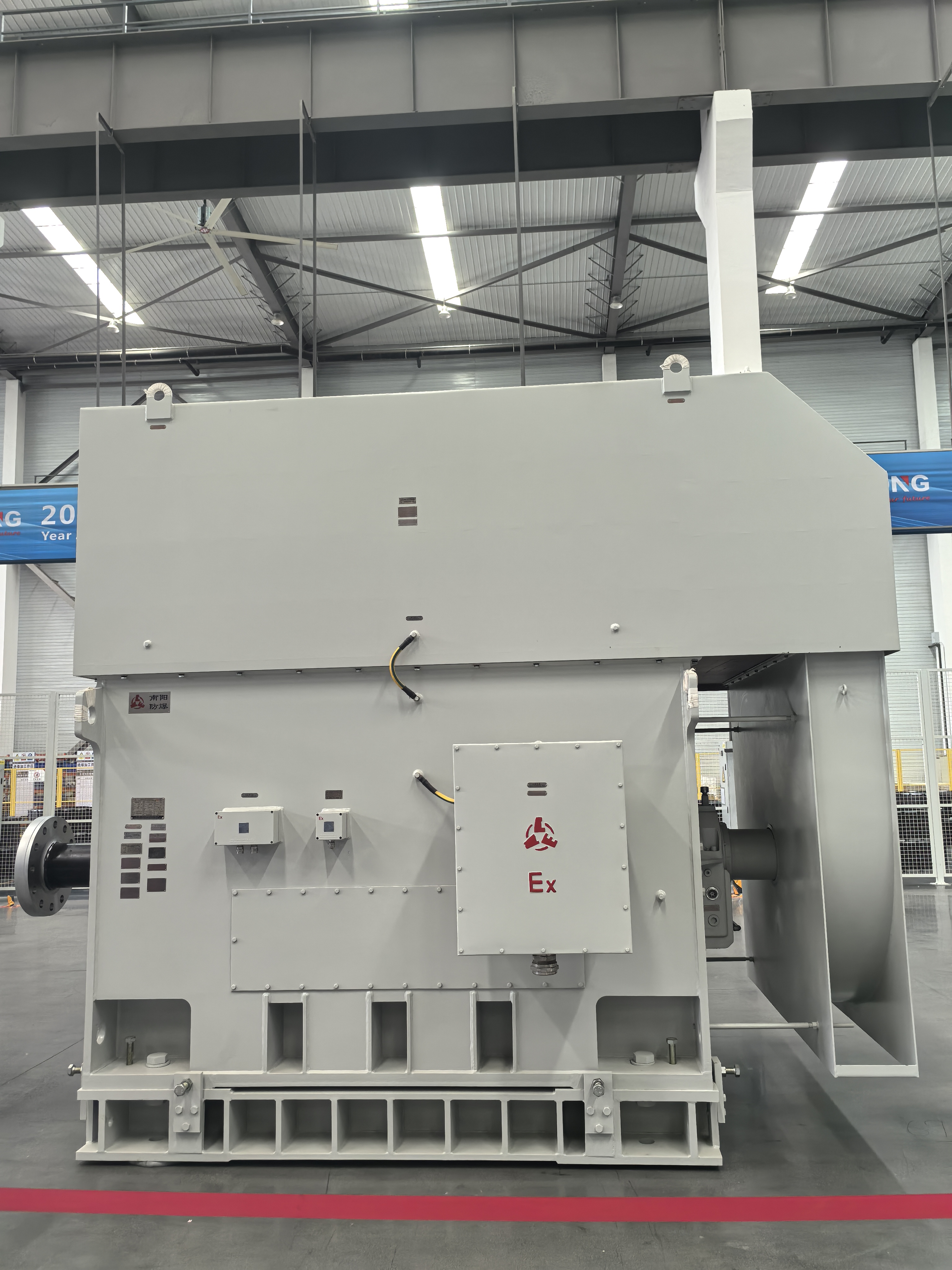 老設(shè)備還在拼命跑電節(jié)能改造電動機一換就見效，降本又提效！